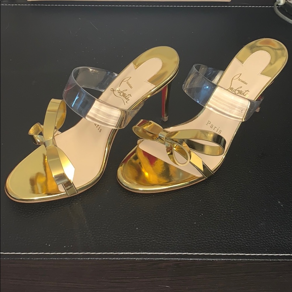 Christian Louboutin Just Nodo